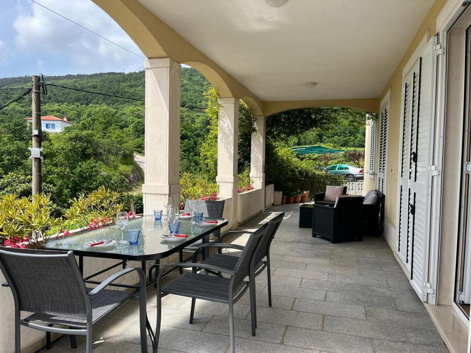 Apartman En Mošćenička Draga Exterior foto